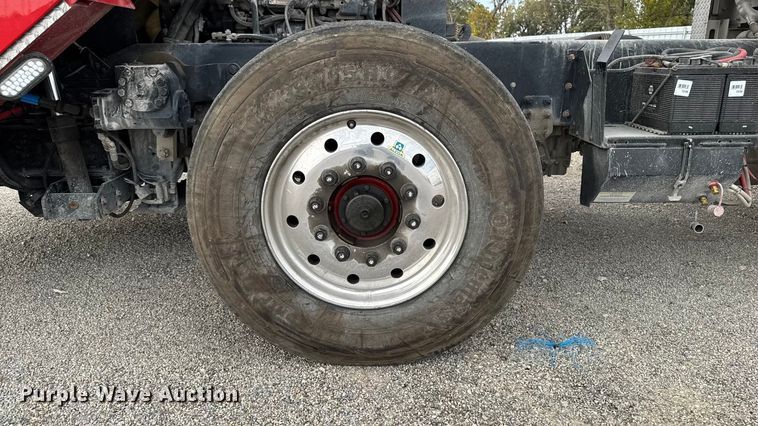 image for item YA1350 2007 Pierce Enforcer pumper fire truck