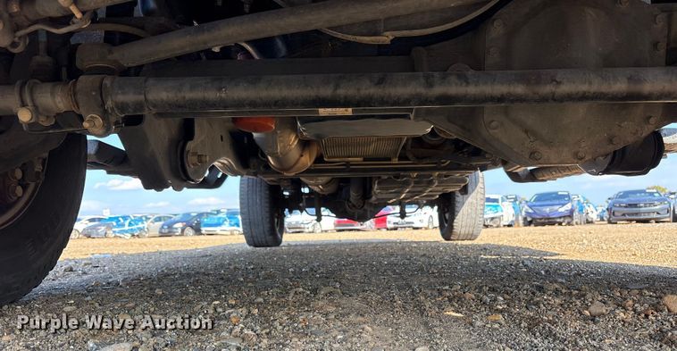 image for item YA1371 2023 Ford F350 Super Duty pickup truck