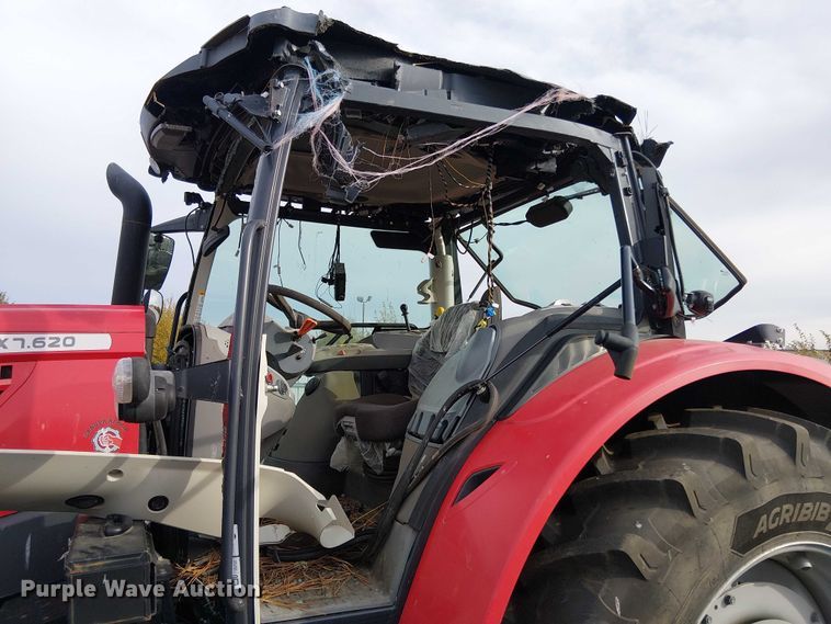 image for item YA1378 2022 McCormick X7.620 MFWD tractor