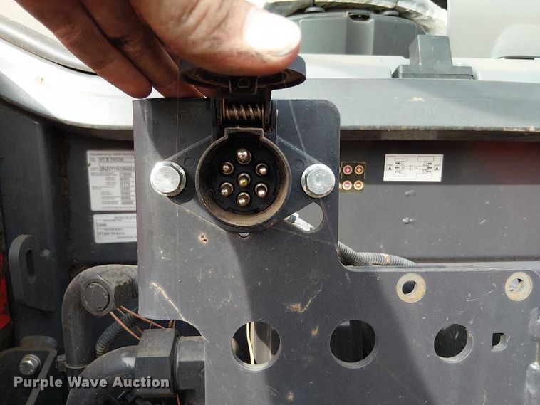 image for item YA1378 2022 McCormick X7.620 MFWD tractor