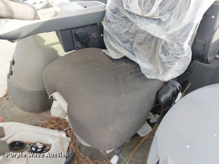 image for item YA1378 2022 McCormick X7.620 MFWD tractor