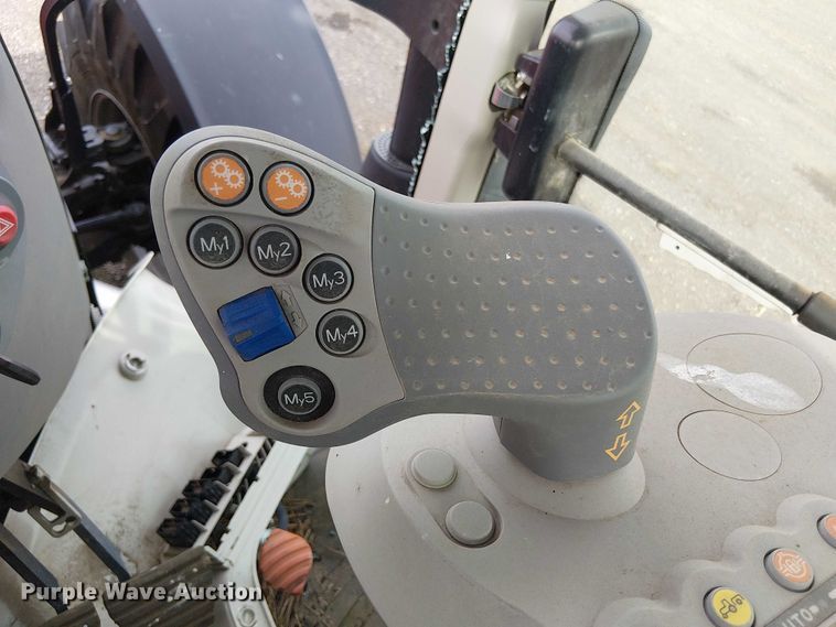 image for item YA1378 2022 McCormick X7.620 MFWD tractor