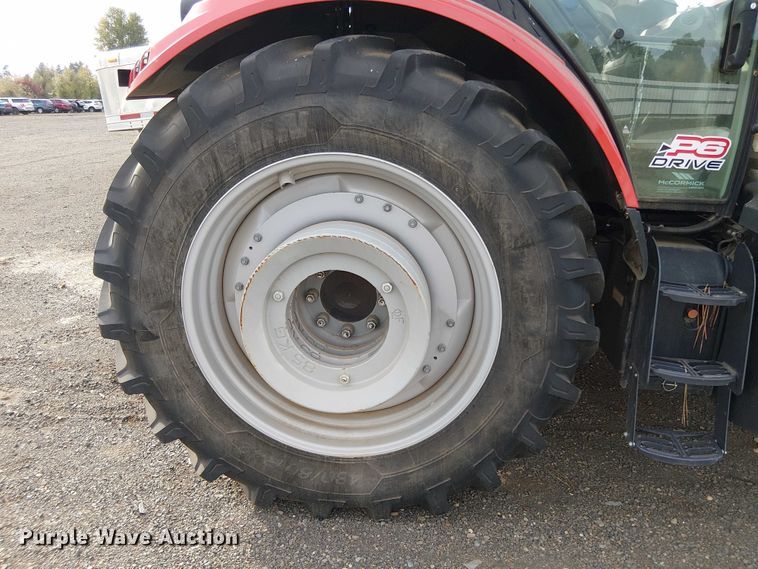 image for item YA1378 2022 McCormick X7.620 MFWD tractor