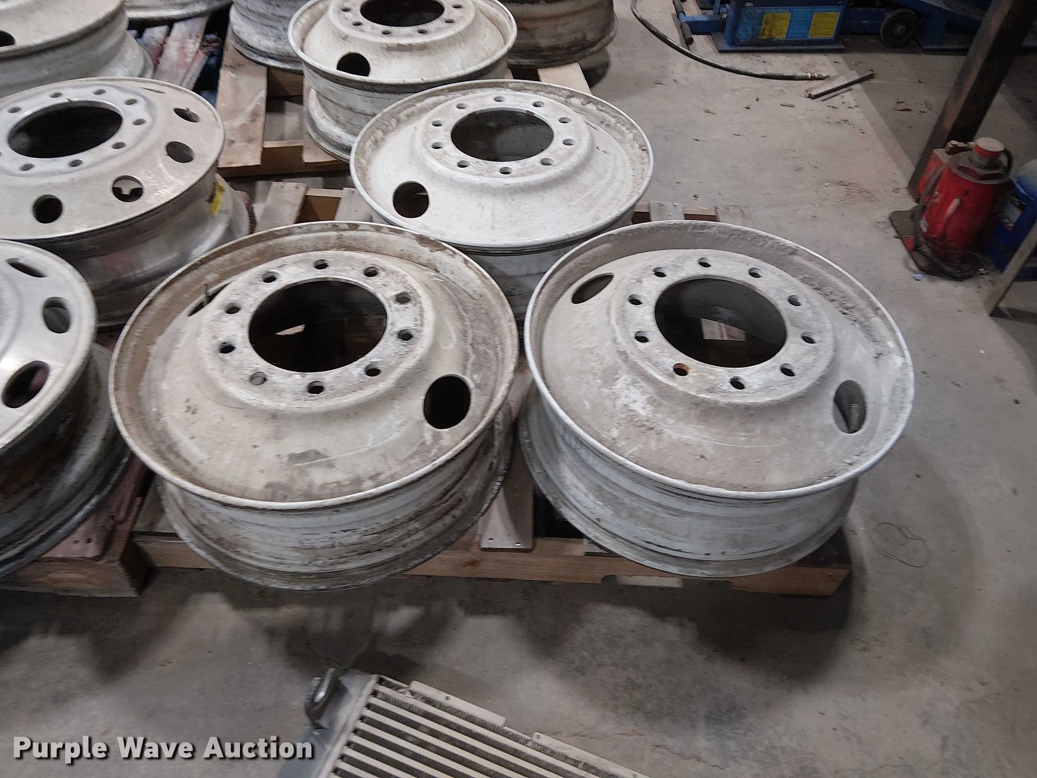 Approximately 22 aluminum wheels in Sand Springs, OK | Item DJ7928 sold ...