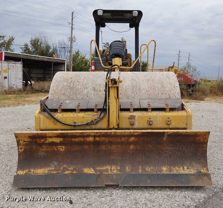 COMPACTADOR 2005 CATERPILLAR CS563E