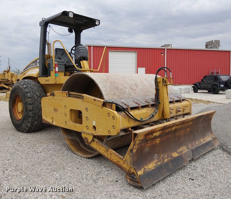 COMPACTADOR 2005 CATERPILLAR CS563E