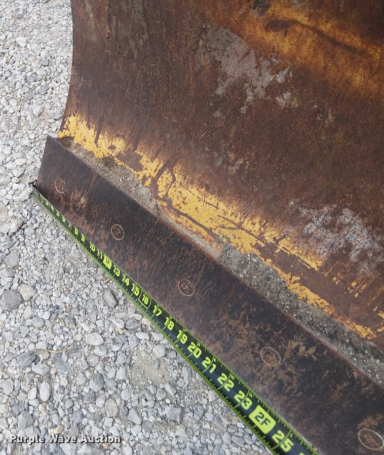 image for item DJ7870 2005 Caterpillar CS-563E single drum vibratory roller