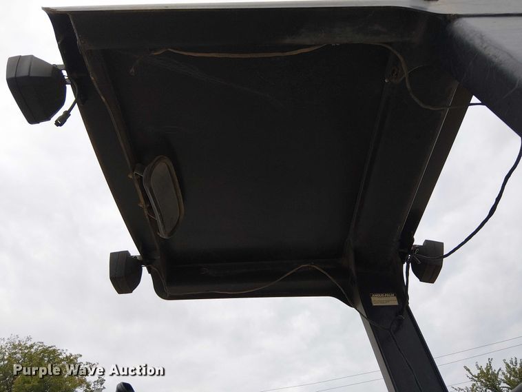 image for item DJ7870 2005 Caterpillar CS-563E single drum vibratory roller