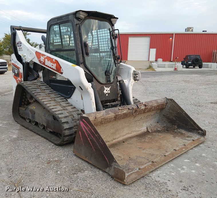 MINI CARGADOR SOBRE ORUGAS 2021 BOBCAT T76