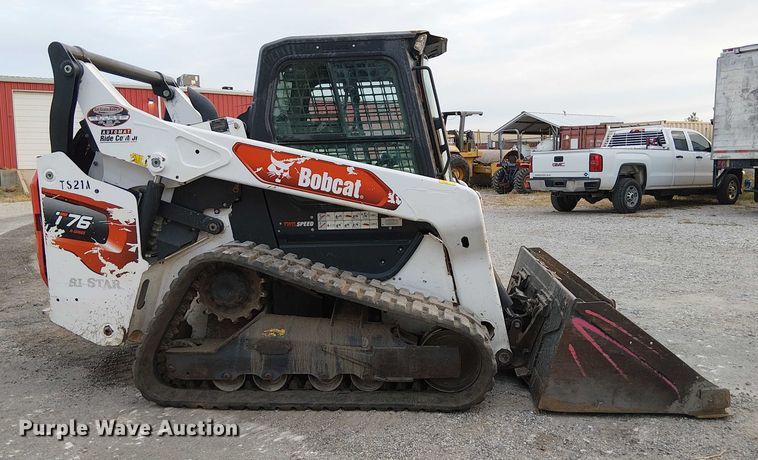 MINI CARGADOR SOBRE ORUGAS 2021 BOBCAT T76