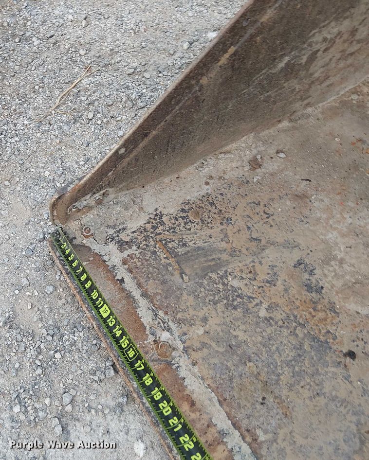 image for item DJ7871 2021 Bobcat T76 tracked skid steer loader