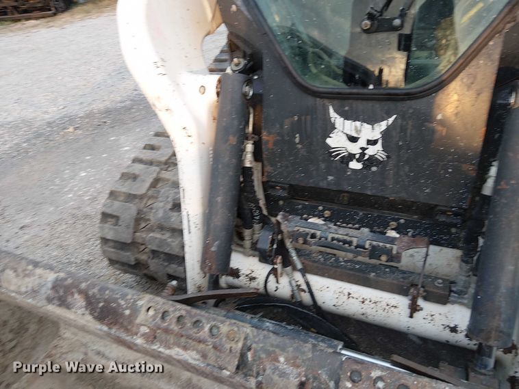 image for item DJ7871 2021 Bobcat T76 tracked skid steer loader