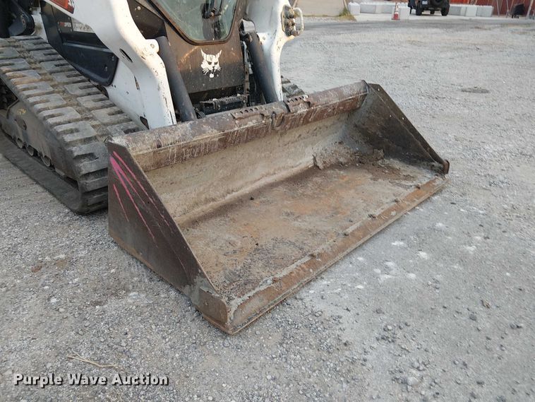 image for item DJ7871 2021 Bobcat T76 tracked skid steer loader