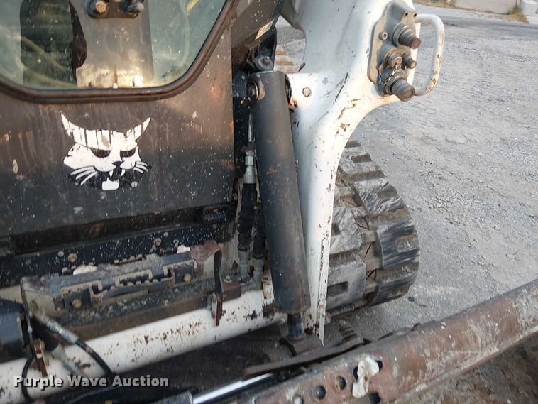 image for item DJ7871 2021 Bobcat T76 tracked skid steer loader