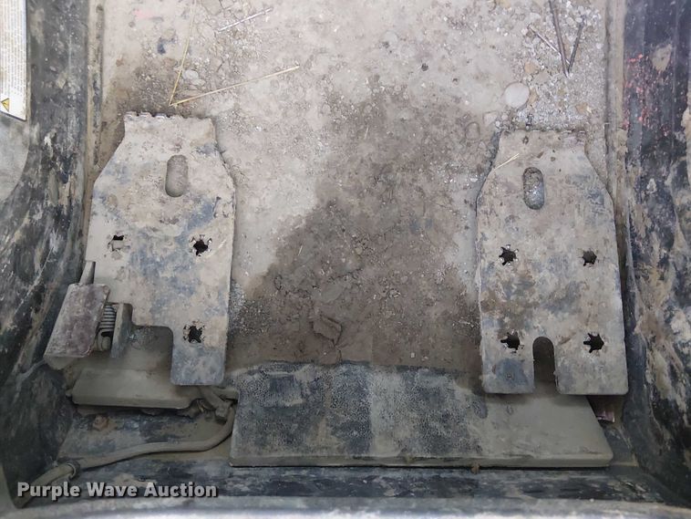 image for item DJ7871 2021 Bobcat T76 tracked skid steer loader