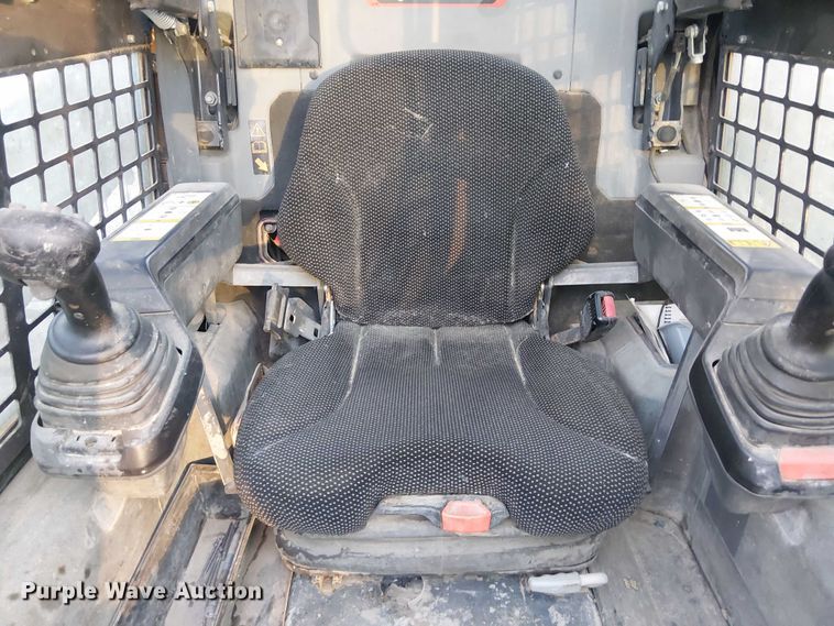 image for item DJ7871 2021 Bobcat T76 tracked skid steer loader