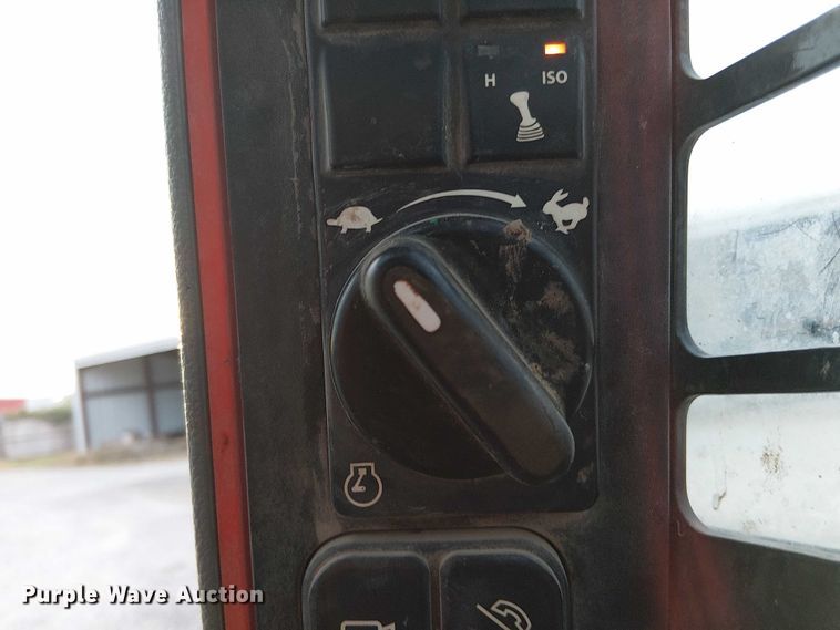 image for item DJ7871 2021 Bobcat T76 tracked skid steer loader