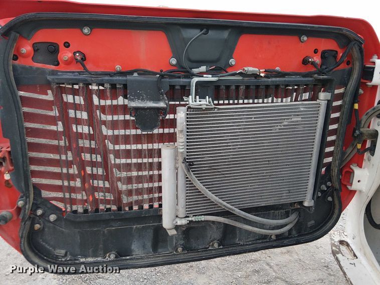 image for item DJ7871 2021 Bobcat T76 tracked skid steer loader