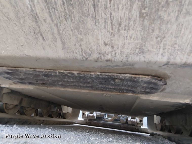 image for item DJ7871 2021 Bobcat T76 tracked skid steer loader