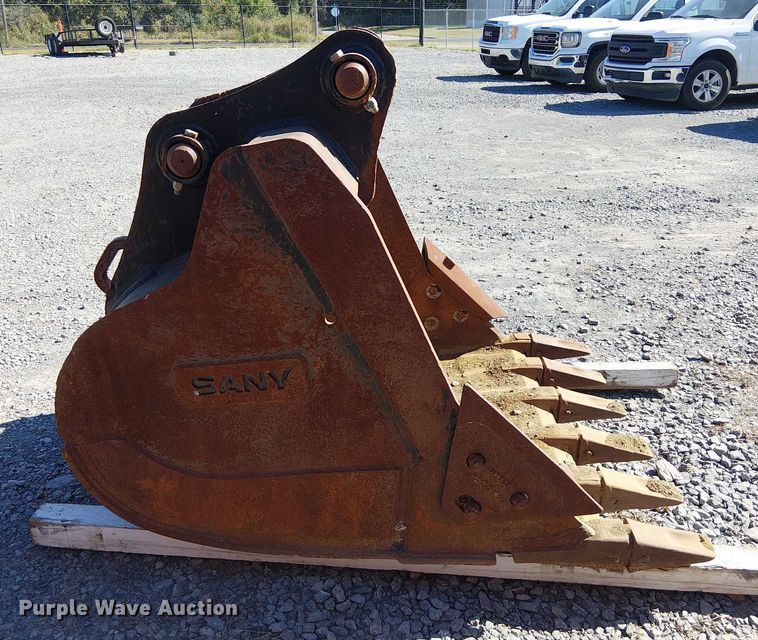 image for item DJ7881 Sany 48 HD excavator bucket