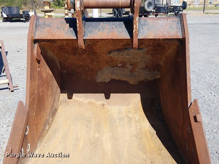 image for item DJ7881 Sany 48 HD excavator bucket