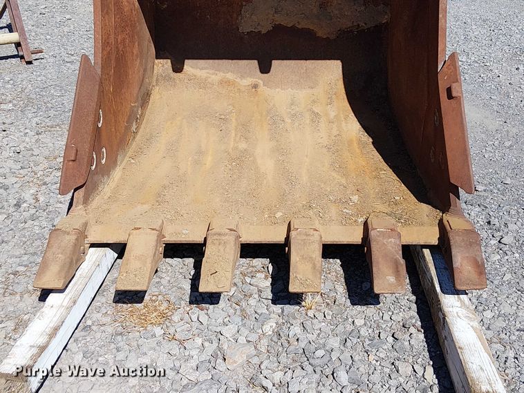 image for item DJ7881 Sany 48 HD excavator bucket