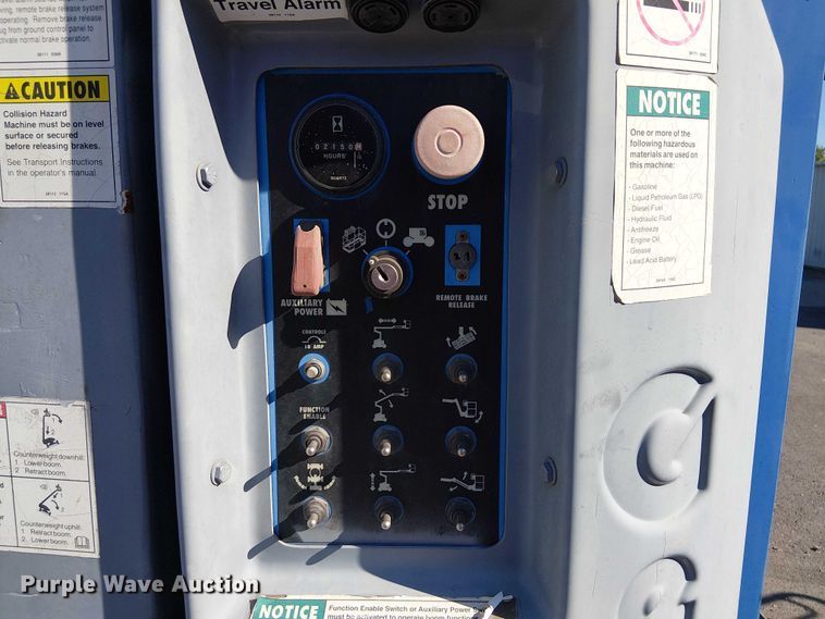 image for item DJ7892 1999 Genie Z-30/20N boom lift