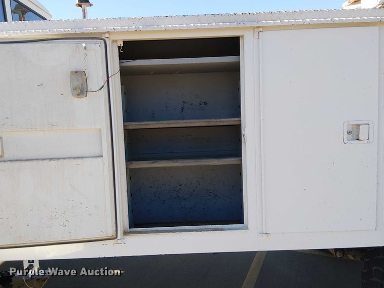 image for item DJ7893 1998 Freightliner FL80 bucket truck