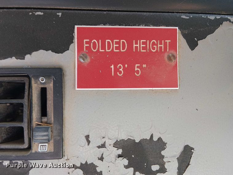 image for item DJ7893 1998 Freightliner FL80 bucket truck