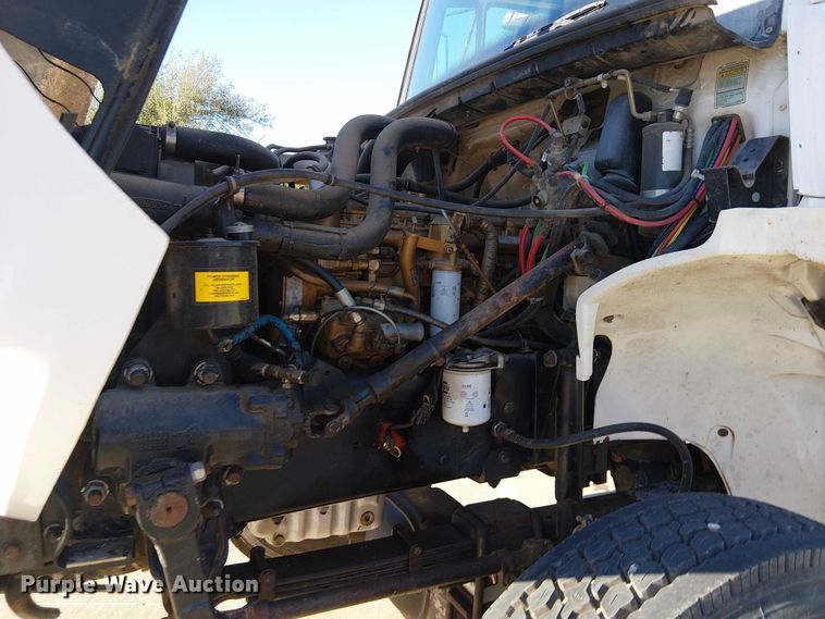 image for item DJ7893 1998 Freightliner FL80 bucket truck