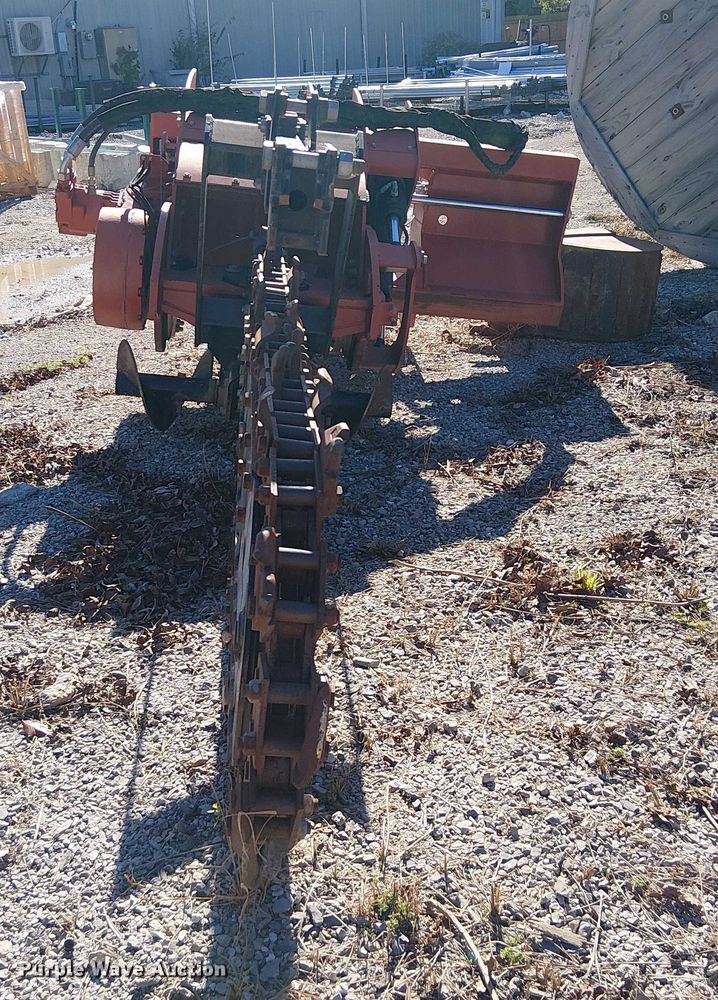 image for item DJ7906 Ditch Witch H911 trencher