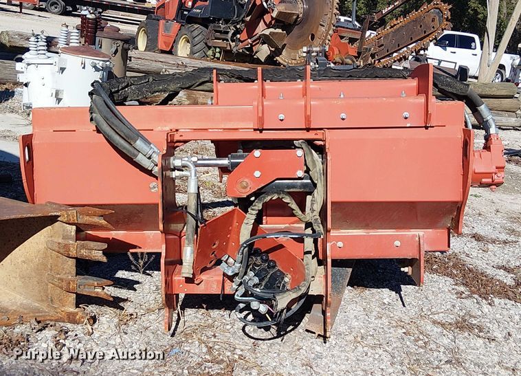 image for item DJ7906 Ditch Witch H911 trencher