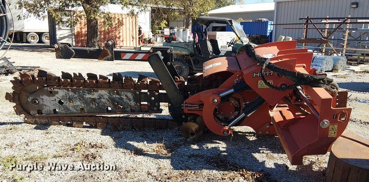 image for item DJ7906 Ditch Witch H911 trencher