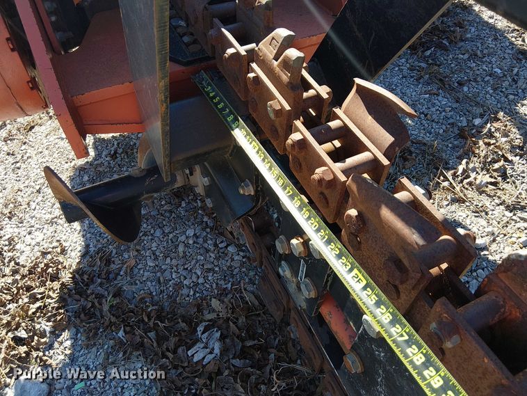 image for item DJ7906 Ditch Witch H911 trencher