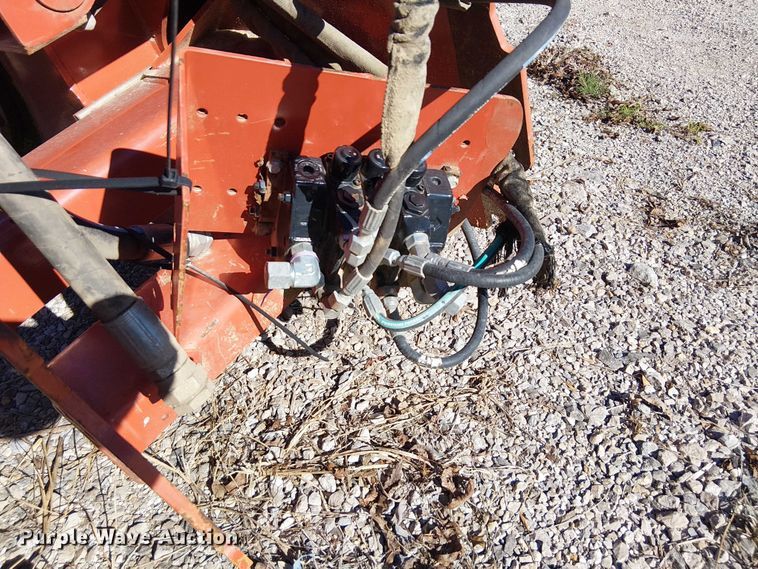 image for item DJ7906 Ditch Witch H911 trencher