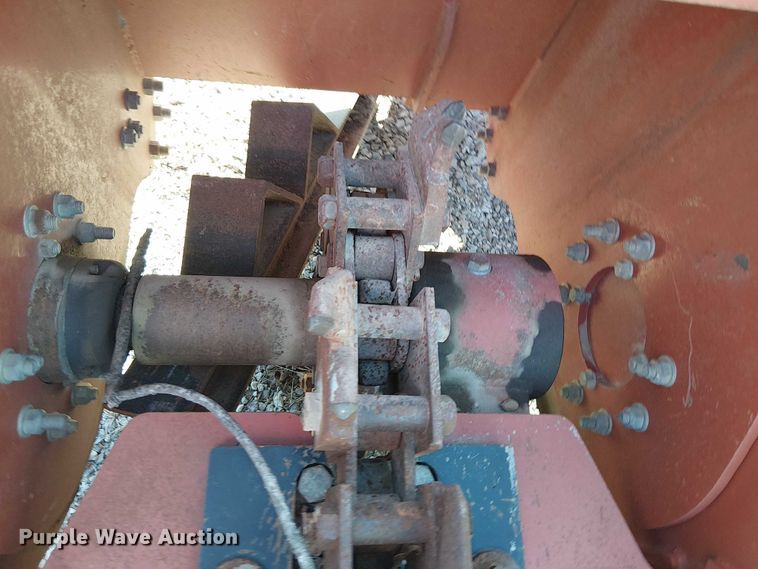 image for item DJ7906 Ditch Witch H911 trencher