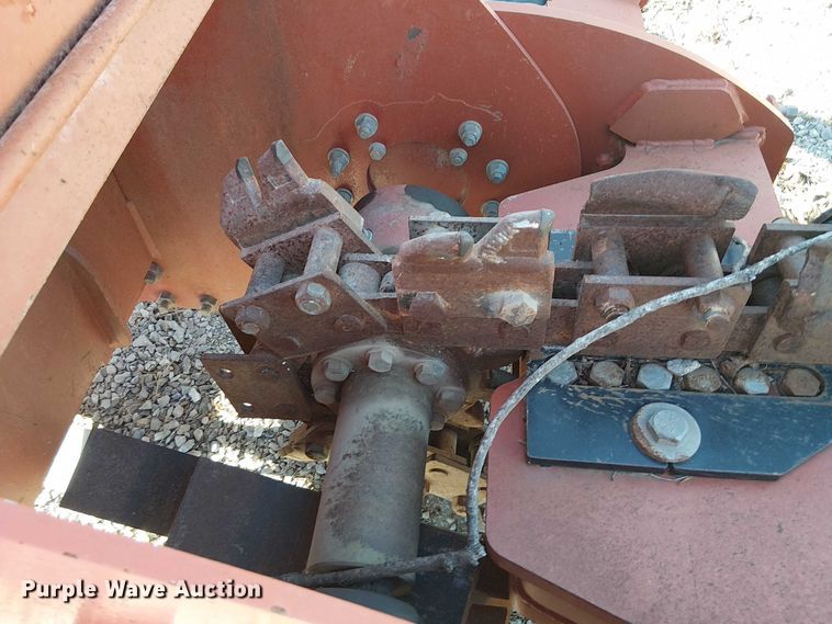 image for item DJ7906 Ditch Witch H911 trencher