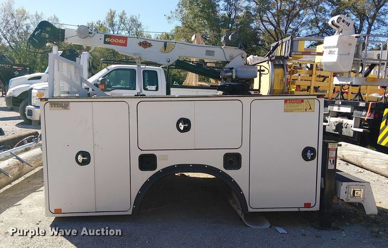 image for item DJ7907 Utility bed