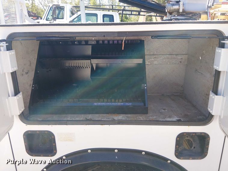 image for item DJ7907 Utility bed