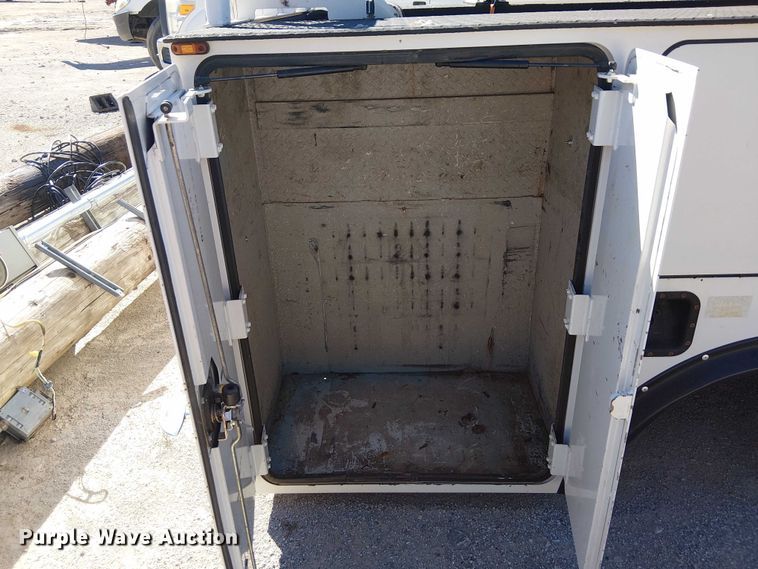 image for item DJ7907 Utility bed