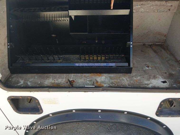 image for item DJ7907 Utility bed