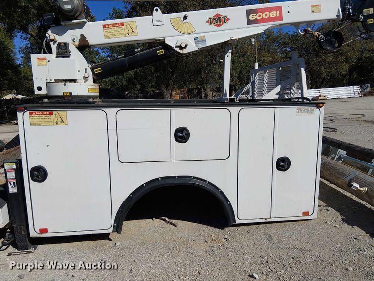 image for item DJ7907 Utility bed