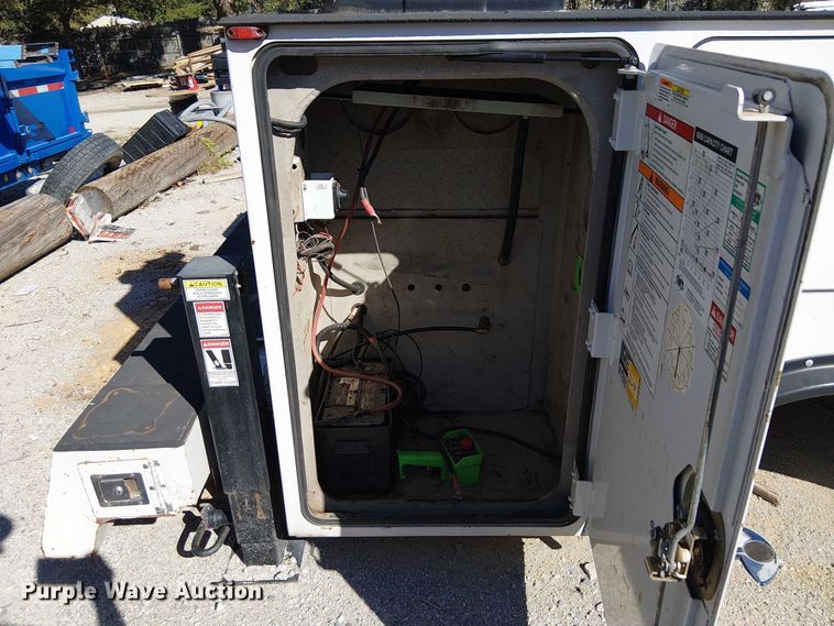 image for item DJ7907 Utility bed