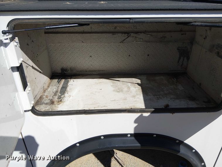 image for item DJ7907 Utility bed