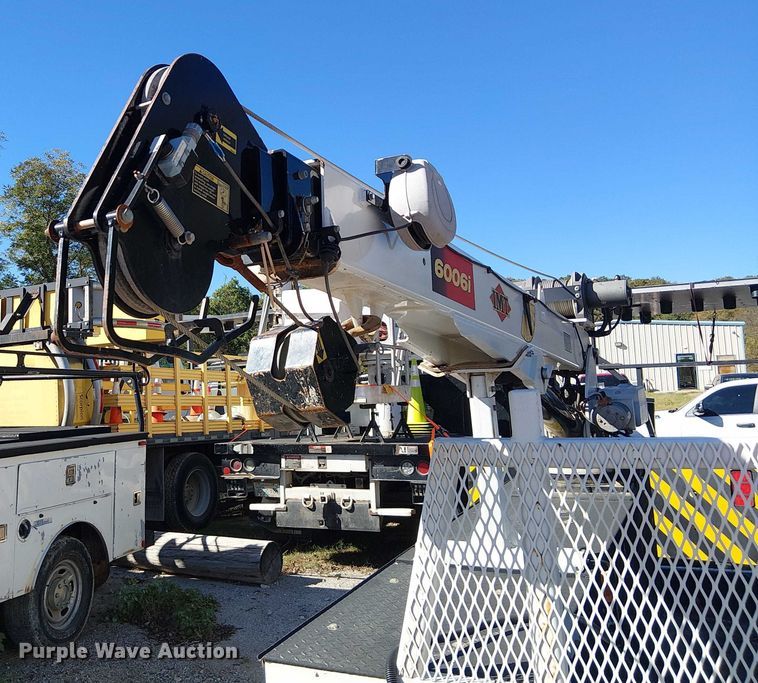 image for item DJ7907 Utility bed