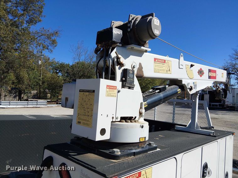 image for item DJ7907 Utility bed