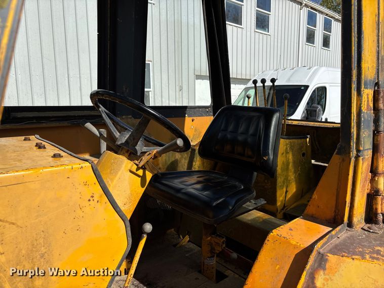image for item DK0021 1974 Case 580B backhoe