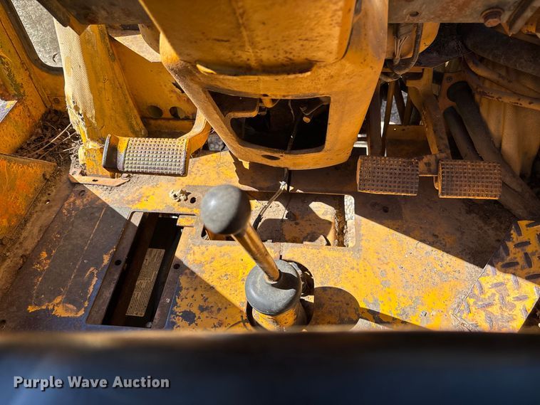 image for item DK0021 1974 Case 580B backhoe