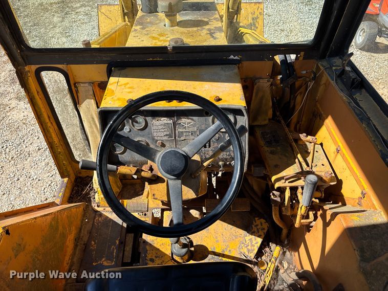 image for item DK0021 1974 Case 580B backhoe