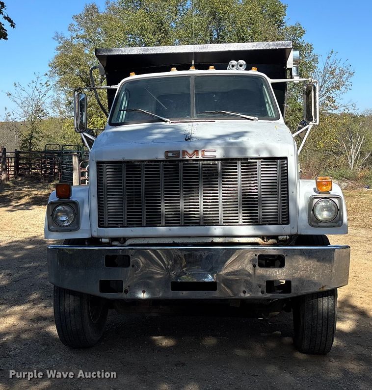 image for item DK0029 1984 GMC  Brigadier dump truck